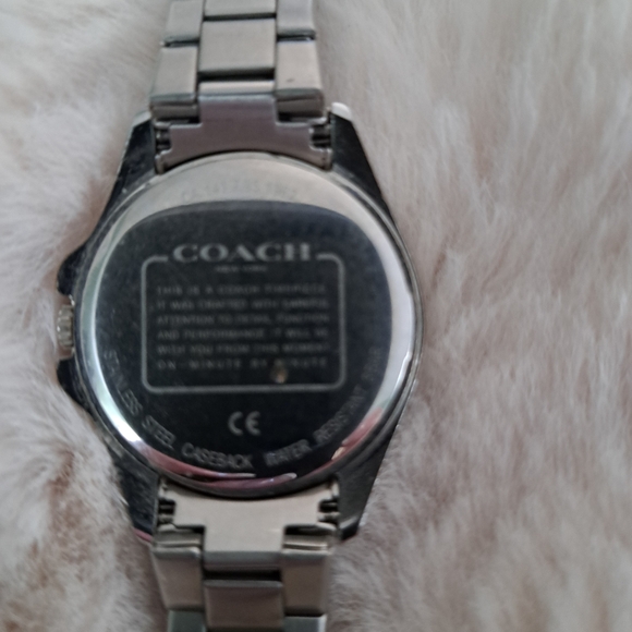 Coach authentic watch - Picture 3 of 3